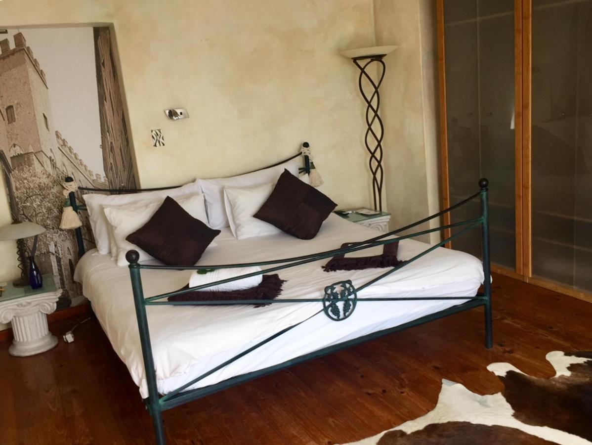 Surprise Guest house 4*