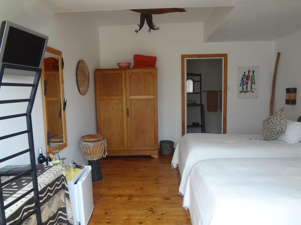 Guest house Surprise 4*