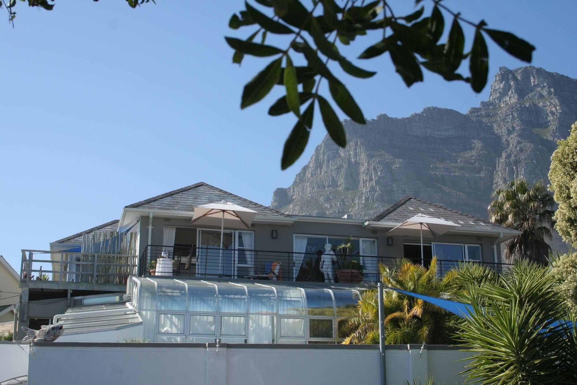 Surprise Guest house Cape Town